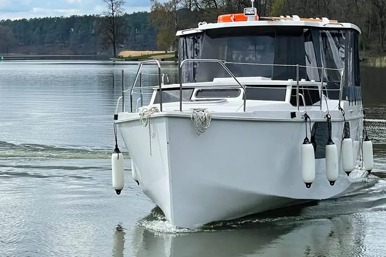 Czarter houseboatu Calipso 750