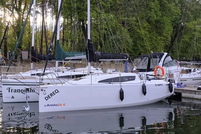 Mazury czarter - Antila 24.4