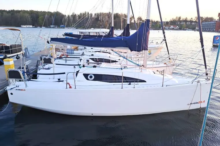 Mazury czarter - Antila 24.4