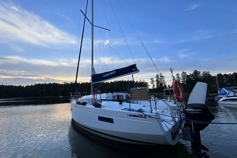 Mazury czarter - Antila 28.2