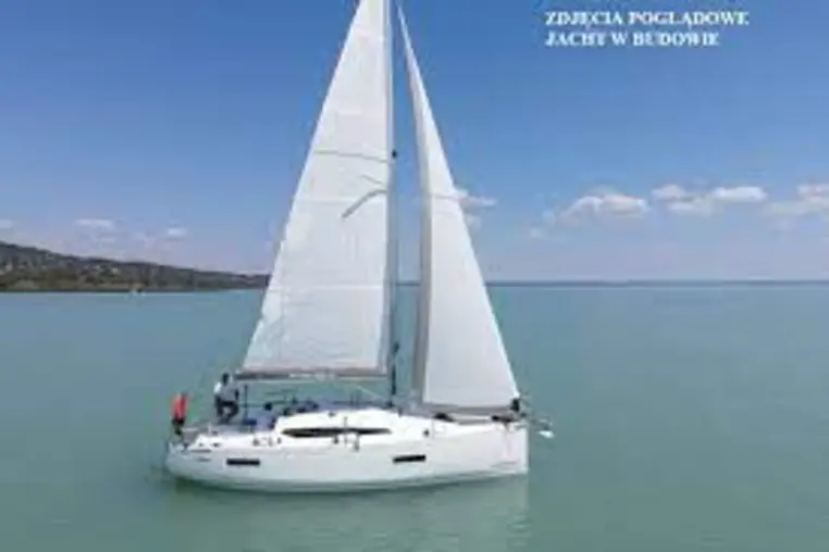 Mazury czarter - Antila 28.2
