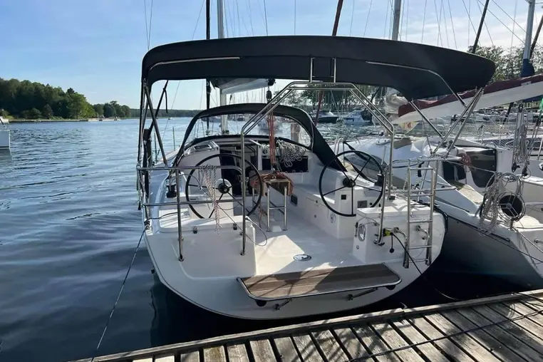 Mazury czarter - Antila 33.3