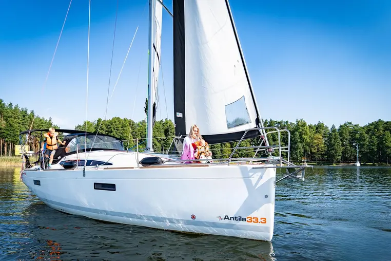 Mazury czarter - Antila 33.3