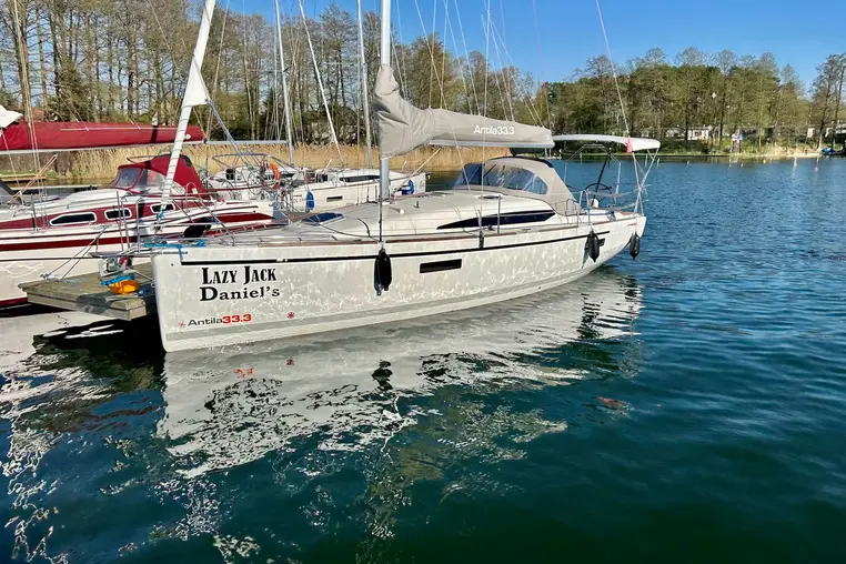 Mazury czarter - Antila 33.3
