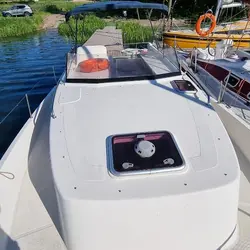 Nautika 830