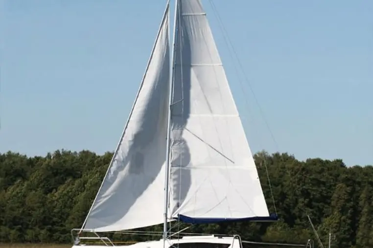 Mazury czarter - Sasanka 660