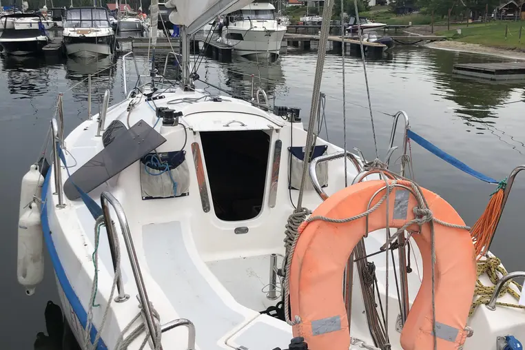 Mazury czarter - Sasanka 660