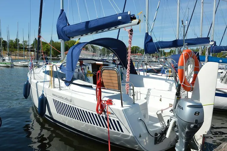 Mazury czarter - Antila 26 CC