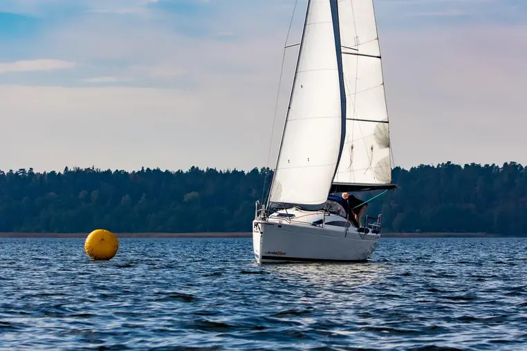 Mazury czarter - Antila 26 CC