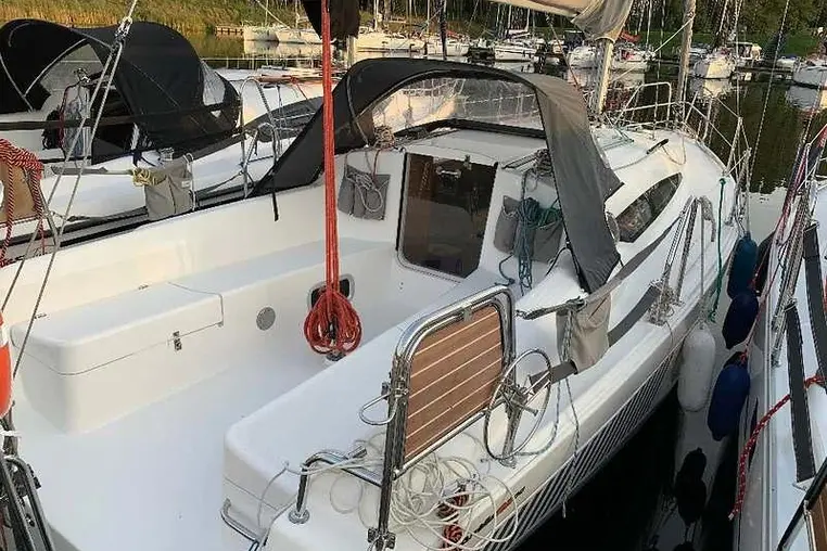 Mazury czarter - Antila 26 CC
