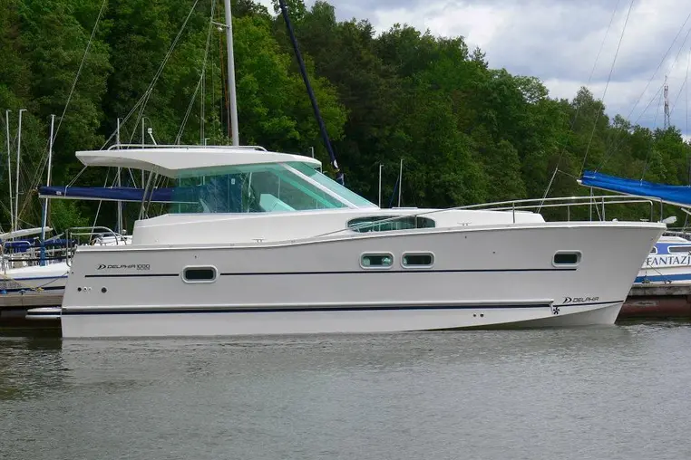 Czarter houseboatu Nautika 1000