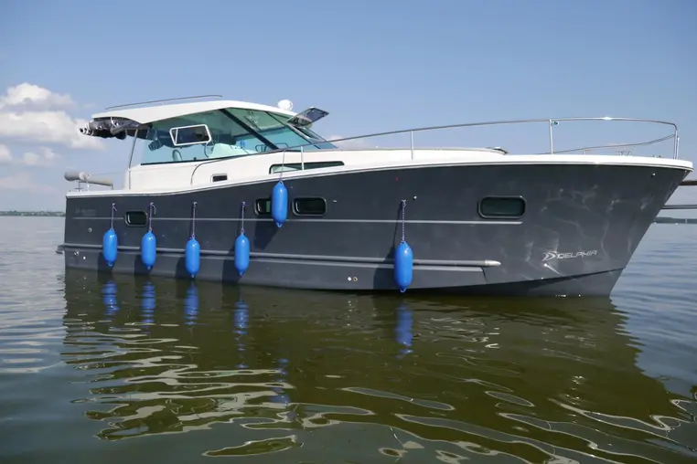 Czarter houseboatu Nautika 1000