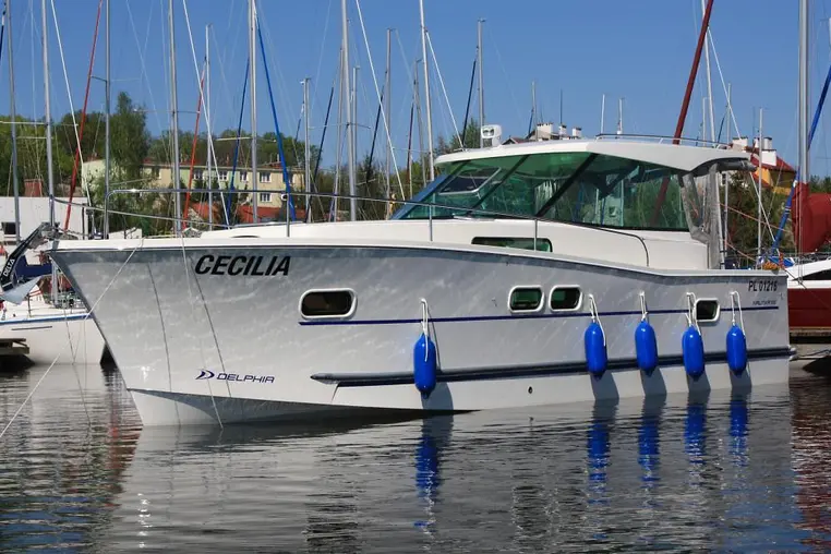 Czarter houseboatu Nautika 1000