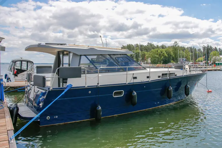 Mazury czarter - Nautika 1300