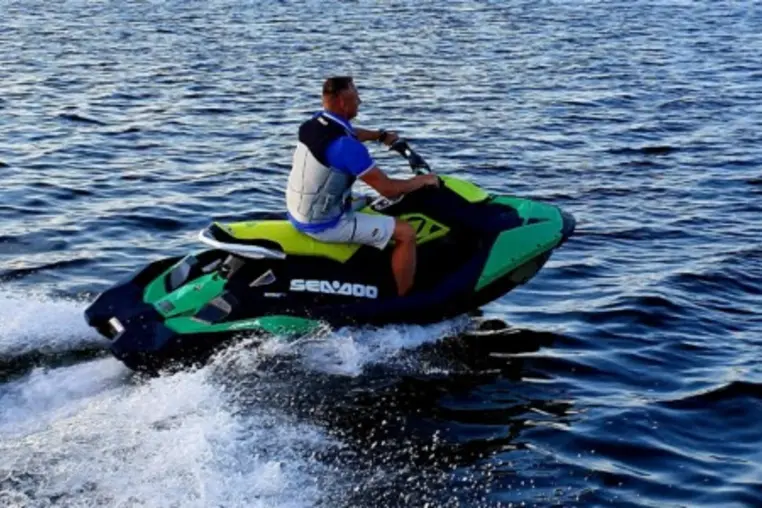 Mazury czarter - Sea-Doo Spark Trixx 3up 90
